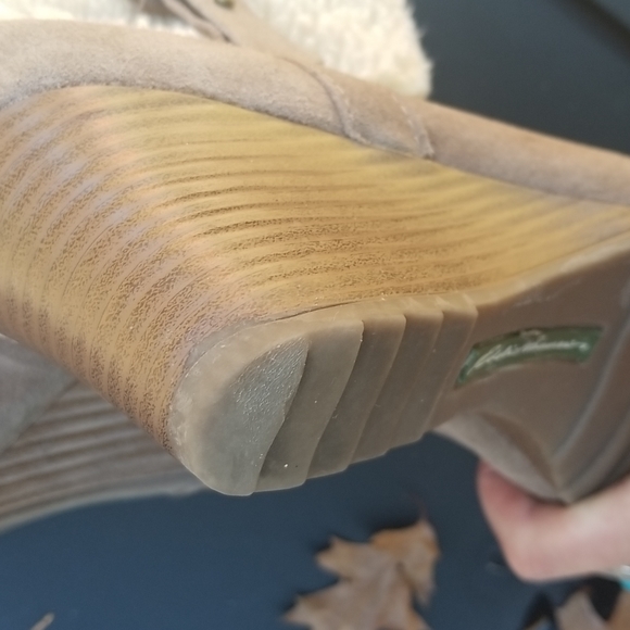 Eddie Bauer Suede - Shearling Wedge Boot   8 - Picture 6 of 6